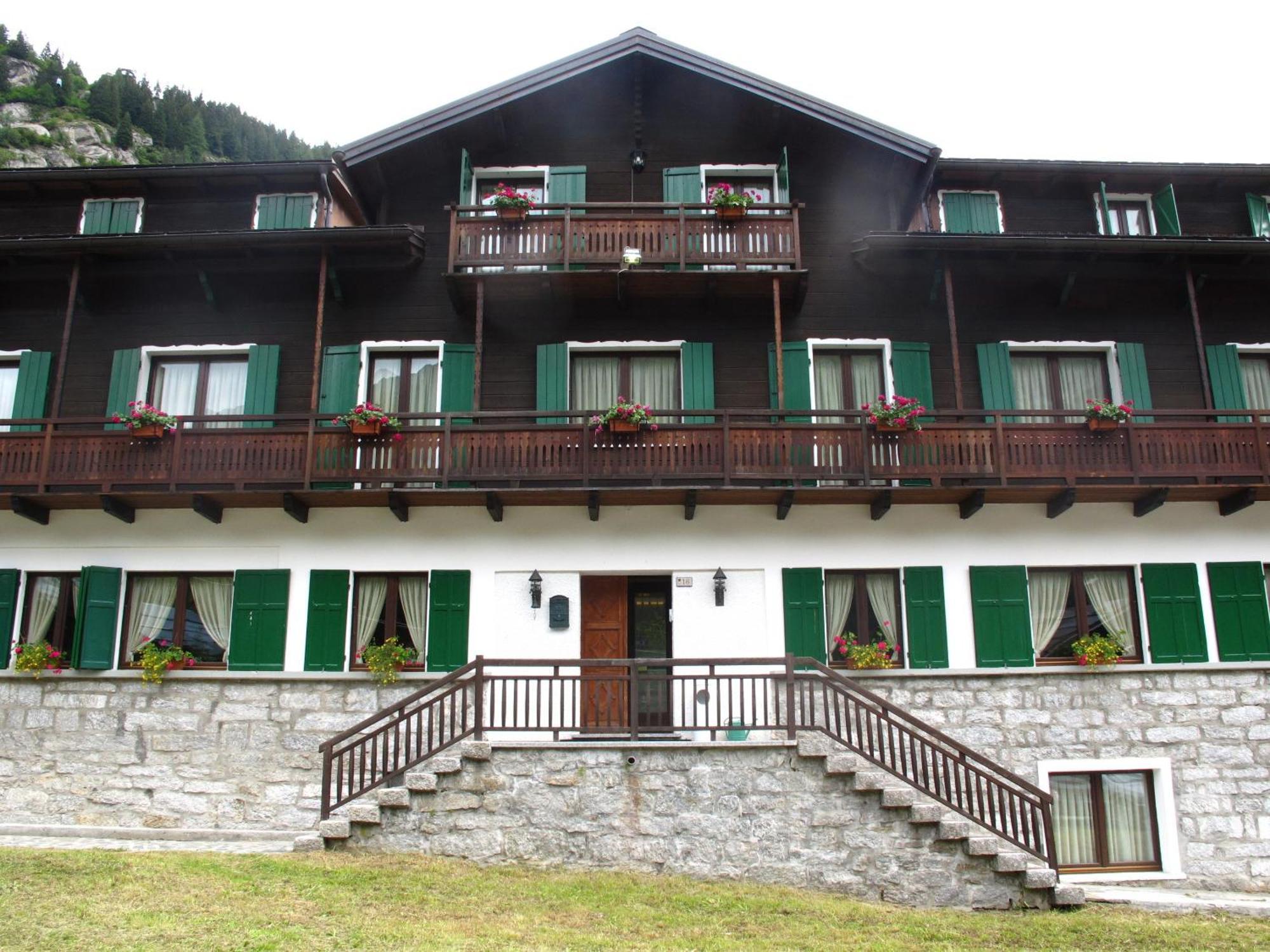Bed and Breakfast Casa Alpina Don Guanella Macugnaga Zewnętrze zdjęcie