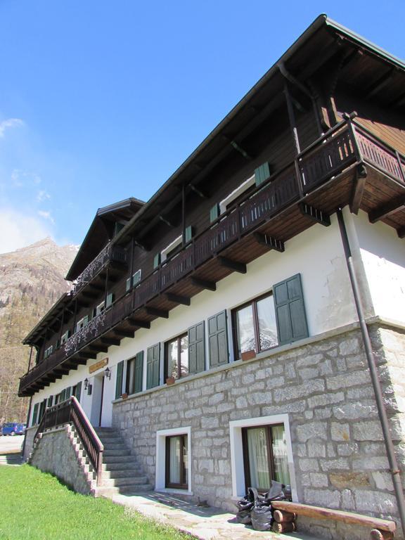 Bed and Breakfast Casa Alpina Don Guanella Macugnaga Zewnętrze zdjęcie